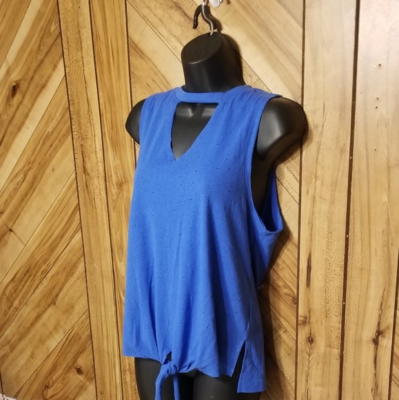 Abound Chocker Neck Distressed Tank Top - Picture 2 of 7